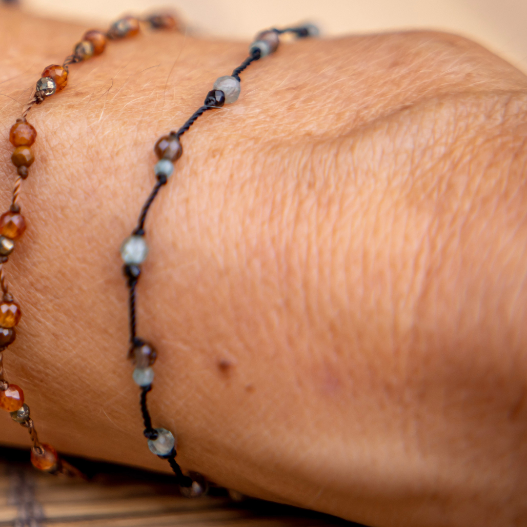 Bracelet ajustable en pierres semi-précieuses "Benghal"